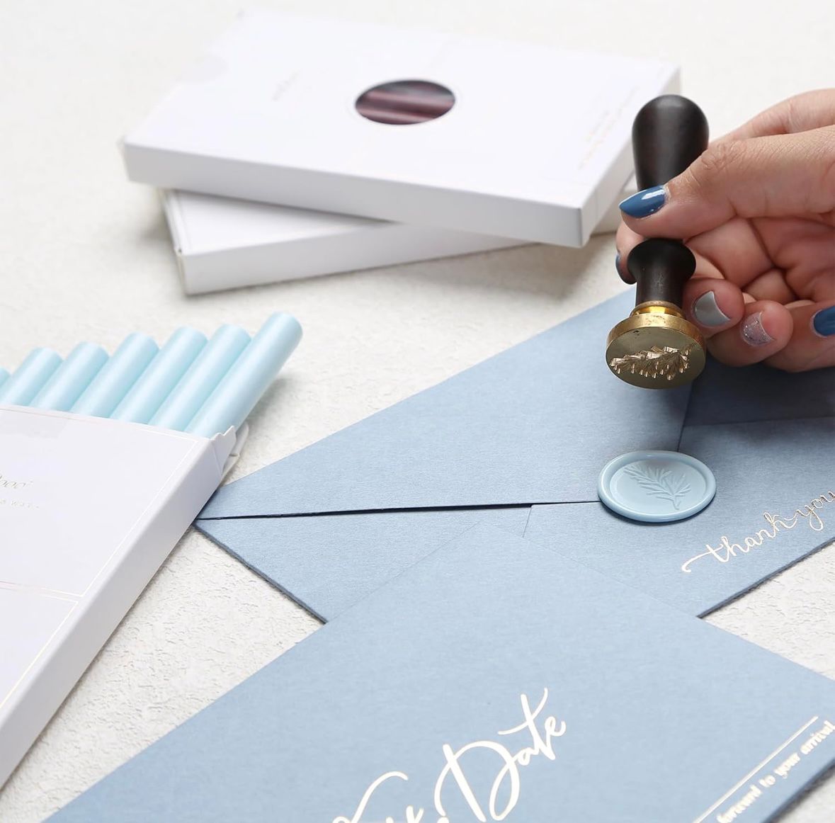 SKY | SEALING WAX STICKS (5 STICKS) * سماوي | عيدان شمع الختم (5 عيدان)
