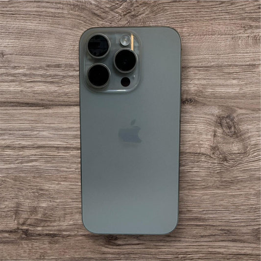 Apple iPhone 15 Pro Uasd (256 GB) - Natural Titanium