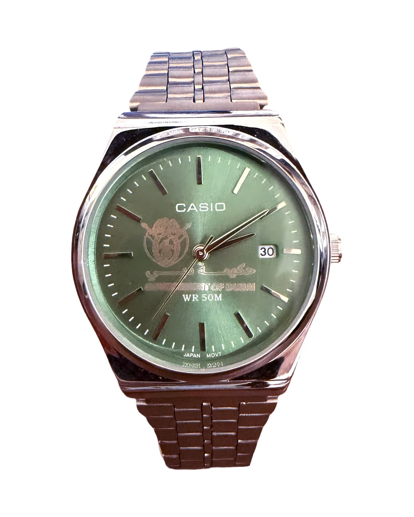 كاسيو سلفر – مينا أخضر | إصدار دبي
Casio Silver – Green Dial | Dubai Edition