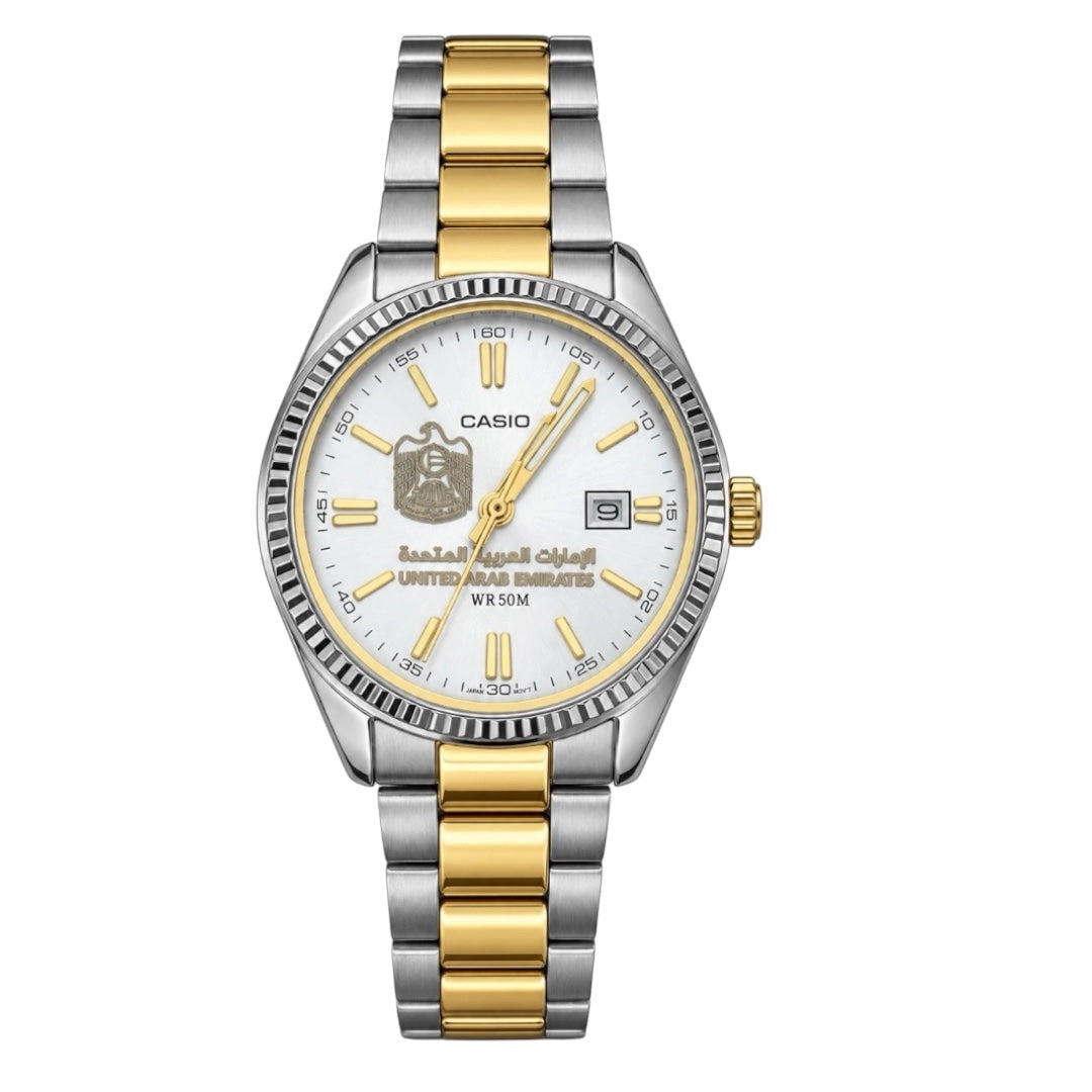 كاسيو كلاسيك نسائي ثنائي اللون  – مينا أبيض | تصميم الإمارات
Casio Classic women Two-Tone Silver & Gold – White Dial | UAE Edition