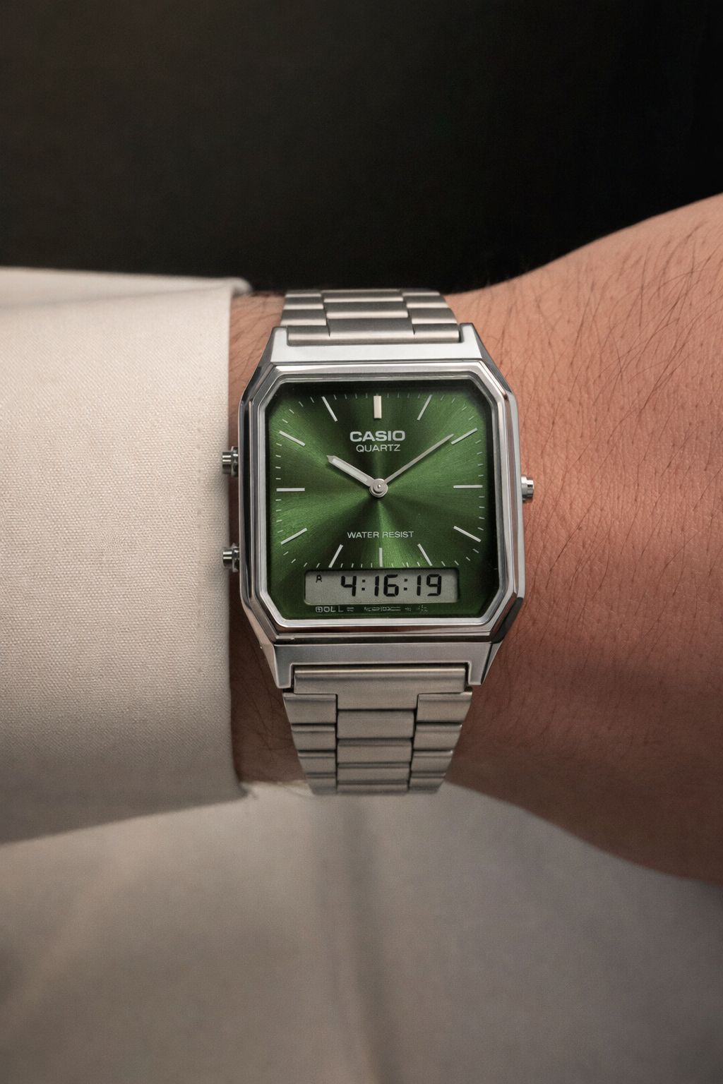 ساعة كاسيو كلاسيك بعقارب وشاشة رقمية – فضي بميناء أخضر Casio Classic Square Dual Display Watch – Silver with Green Dial