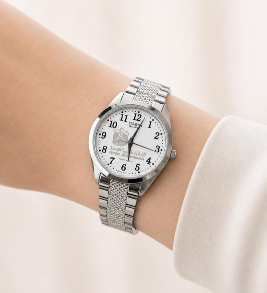 كاسيو نسائي سلفر – أبيض كلاسيك | UAE
Casio Women Silver – White Classic | UAE
